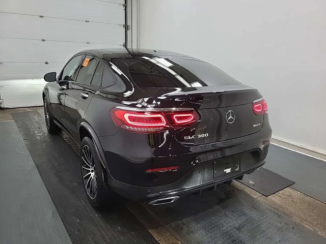 Mercedes-Benz GLC 300 PANORAMA| ПАМЕТ| АМБИЕНТ| - автомобили, коли, обяви за нови и употребявани 3