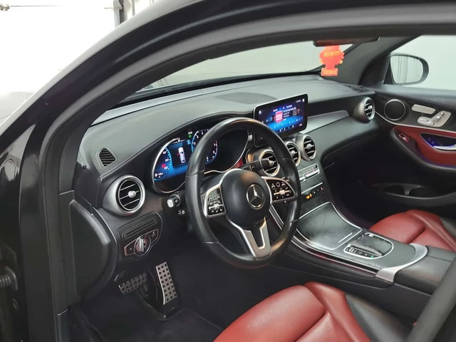 Mercedes-Benz GLC 300 PANORAMA| ПАМЕТ| АМБИЕНТ| - автомобили, коли, обяви за нови и употребявани 8