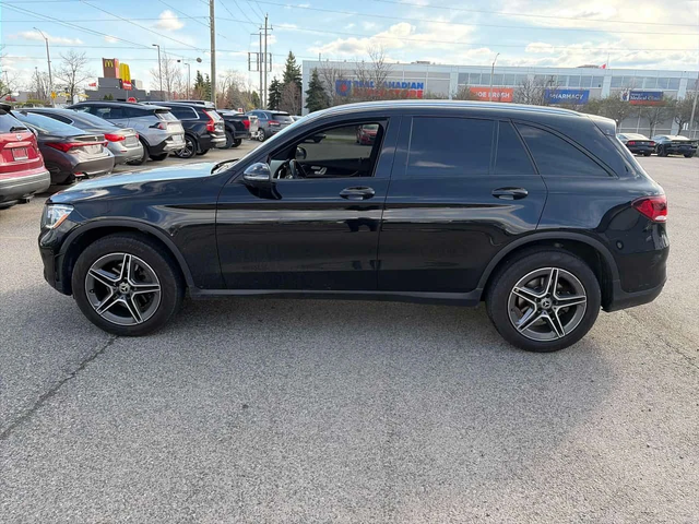 Mercedes-Benz GLC 300 ПОДГРЕВИ * ПАНО * KEYLESS - автомобили, коли, обяви за нови и употребявани 1