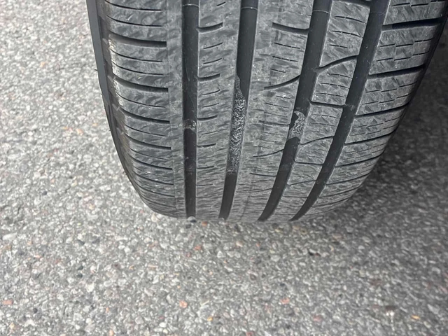 Mercedes-Benz GLC 300 * CARFAX * ПАНО * KEYLESS * КЛИП НА МОТОРА - автомобили, коли, обяви за нови и употребявани 11