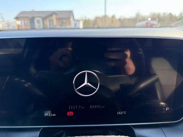 Mercedes-Benz GLC 300 | DISTRONIC| 360| PANO| ПОДГРЕВИ| 2 КЛЮЧА| CARFAX - автомобили, коли, обяви за нови и употребявани 8