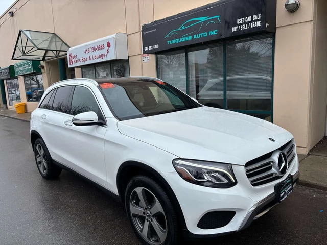 Mercedes-Benz GLC 300 4MATIC * ПОДГРЕВИ * ПАНО * KEYLESS * CARFAX - автомобили, коли, обяви за нови и употребявани 0