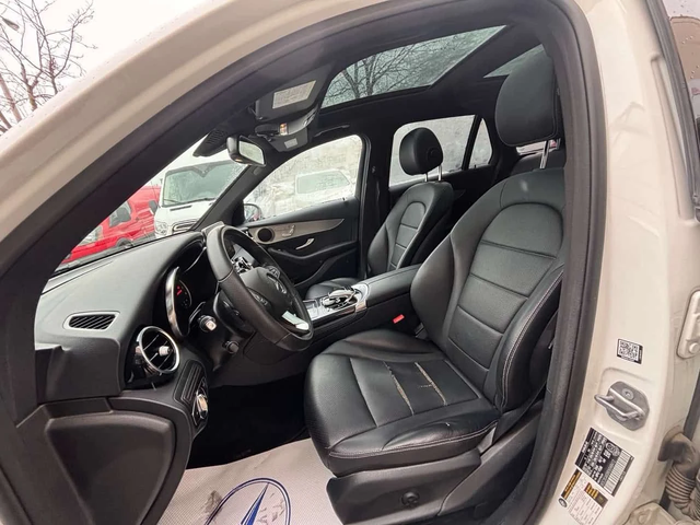 Mercedes-Benz GLC 300 4MATIC * ПОДГРЕВИ * ПАНО * KEYLESS * CARFAX - автомобили, коли, обяви за нови и употребявани 12