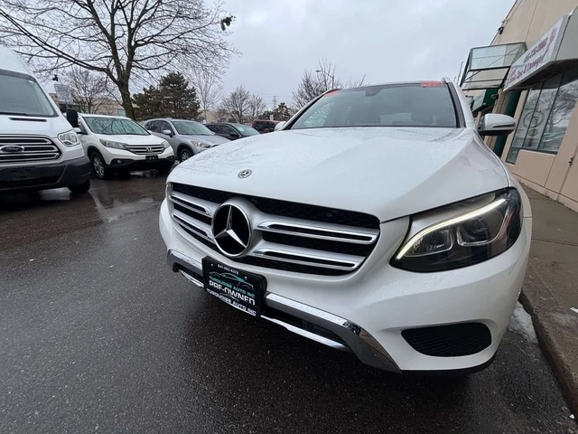 Mercedes-Benz GLC 300 4MATIC * ПОДГРЕВИ * ПАНО * KEYLESS * CARFAX - автомобили, коли, обяви за нови и употребявани 4