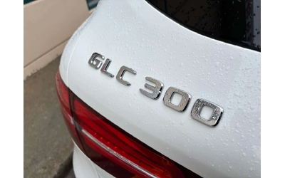 Mercedes-Benz GLC 300 4MATIC * ПОДГРЕВИ * ПАНО * KEYLESS * CARFAX - автомобили, коли, обяви за нови и употребявани 7