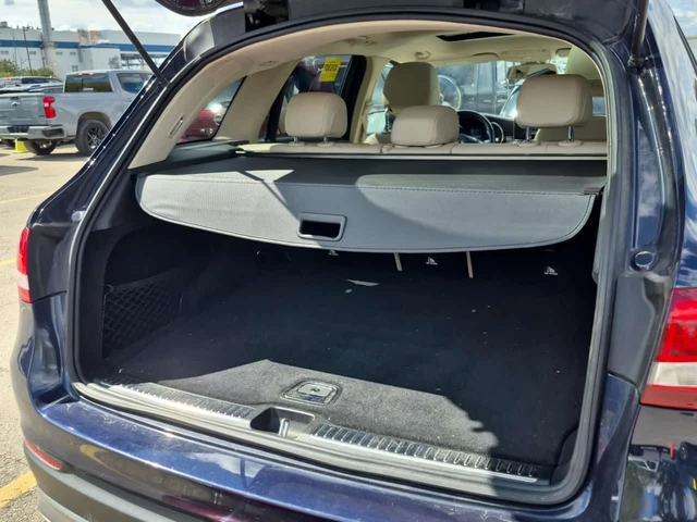 Mercedes-Benz GLC 300 * CARFAX * ПАНОРАМА * МАХАГОН * ПОДГРЕВИ * - автомобили, коли, обяви за нови и употребявани 11