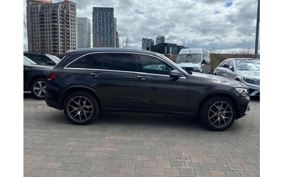 mercedes-benz-glc-300 - 2