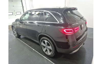 mercedes-benz-glc-300 - 5