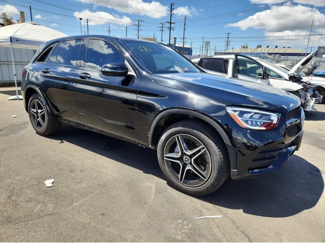Mercedes-Benz GLC 300 АВТОКРЕДИТ* BURMASTER* ПОДГРЕВ* ПАНОРАМА* - автомобили, коли, обяви за нови и употребявани 3