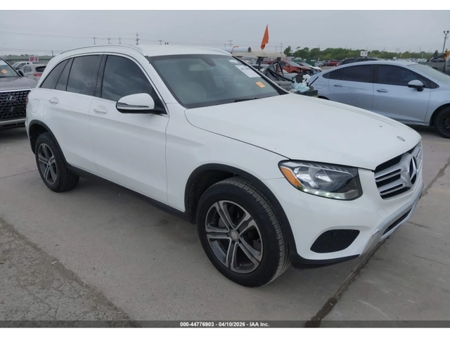 Mercedes-Benz GLC 300 АВТОКРЕДИТ - автомобили, коли, обяви за нови и употребявани 0