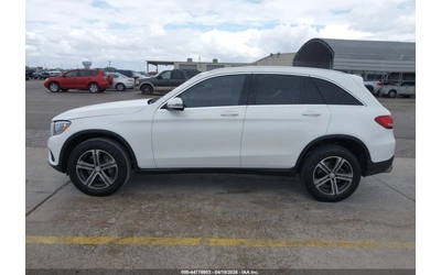 Mercedes-Benz GLC 300 АВТОКРЕДИТ - автомобили, коли, обяви за нови и употребявани 11