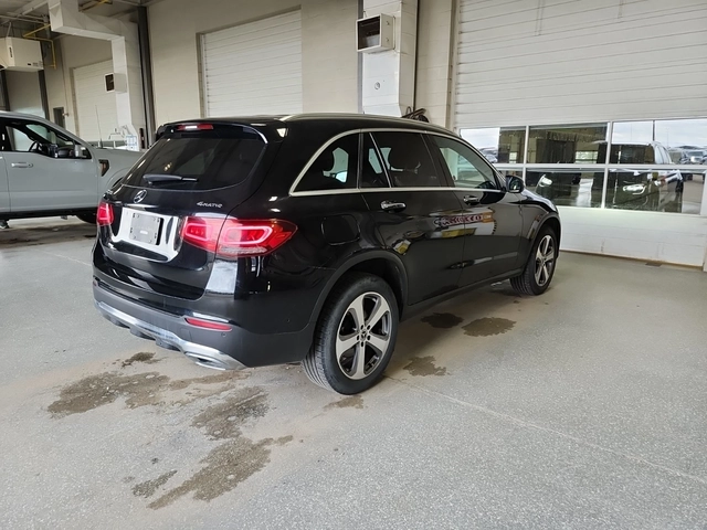 Mercedes-Benz GLC 300 ПАНОРАМА * ПОДГРЕВИ * Blind Spot * CARFAX - автомобили, коли, обяви за нови и употребявани 2