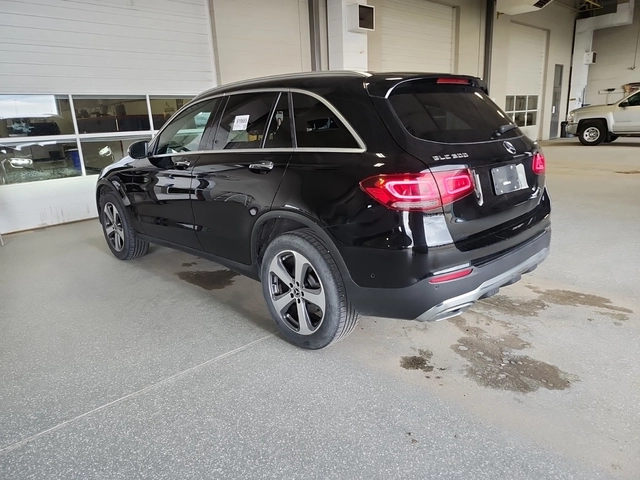Mercedes-Benz GLC 300 ПАНОРАМА * ПОДГРЕВИ * Blind Spot * CARFAX - автомобили, коли, обяви за нови и употребявани 3