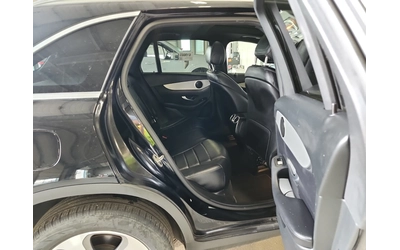 Mercedes-Benz GLC 300 ПАНОРАМА * ПОДГРЕВИ * Blind Spot * CARFAX - автомобили, коли, обяви за нови и употребявани 9