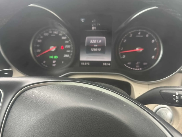 Mercedes-Benz GLC 300 ПАНОРАМА * ПОДГРЕВИ * CARFAX * АВТО КРЕДИТ * - автомобили, коли, обяви за нови и употребявани 6
