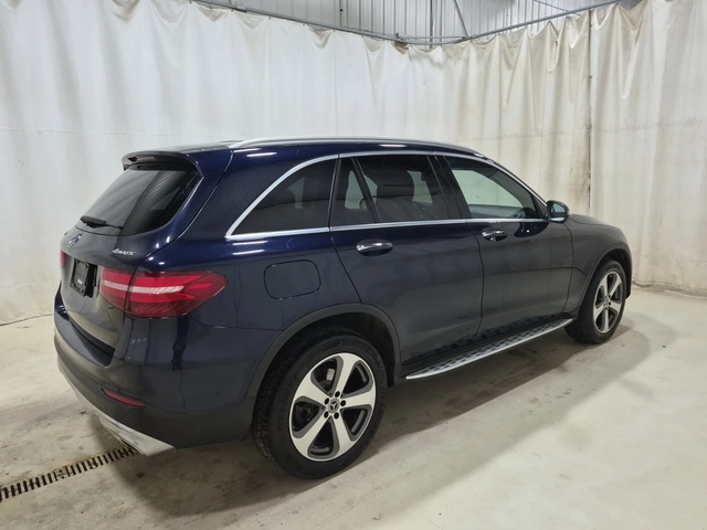 Mercedes-Benz GLC 300 * * CARFAX * * АВТО КРЕДИТ * * - автомобили, коли, обяви за нови и употребявани 2