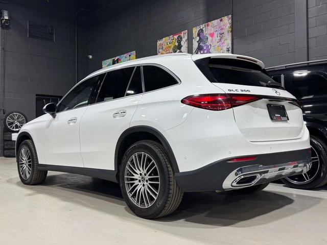 Mercedes-Benz GLC 300 4MATIC  / ЦЕНА ДО БЪЛГАРИЯ ! - автомобили, коли, обяви за нови и употребявани 3