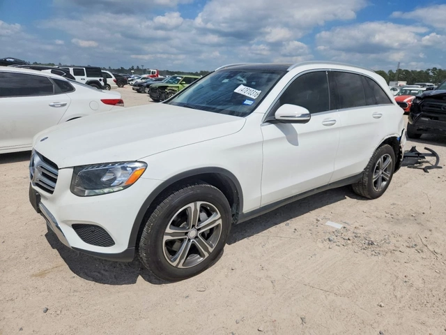 Mercedes-Benz GLC 300 4MATIC* ЛИЗИНГ* ПОДГРЕВ - автомобили, коли, обяви за нови и употребявани 0