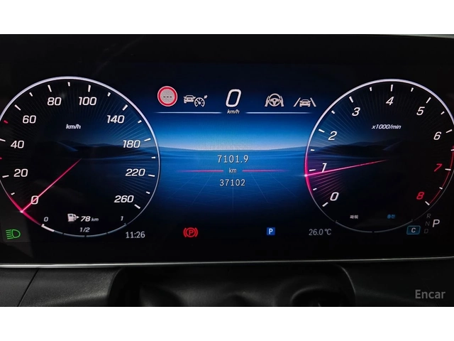 Mercedes-Benz GLC 300 4MATIC* AVANTGARDE* HEAD UP* ОБДУХ* КРАЙНА ЦЕНА - автомобили, коли, обяви за нови и употребявани 10