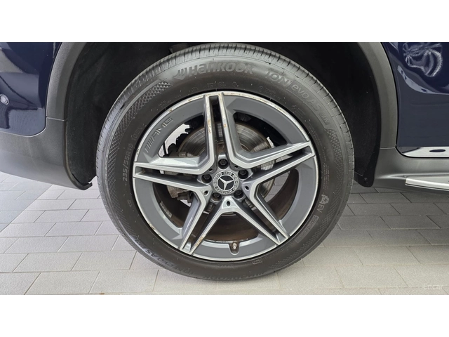 Mercedes-Benz GLC 300 300е* HEADUP* DIGITAL* AMG* КАМЕРА* СЛЕД НА ЛЕНТИ* - автомобили, коли, обяви за нови и употребявани 4