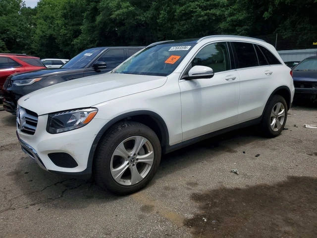 Mercedes-Benz GLC 300 4MATIC - автомобили, коли, обяви за нови и употребявани 0