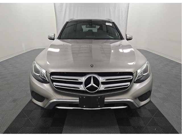 Mercedes-Benz GLC 300 4MATIC - автомобили, коли, обяви за нови и употребявани 2