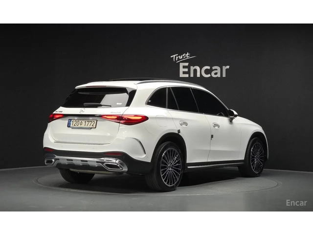 Mercedes-Benz GLC 300 4MATIC | AMG | DISTRONIC | BURMESTER - автомобили, коли, обяви за нови и употребявани 2