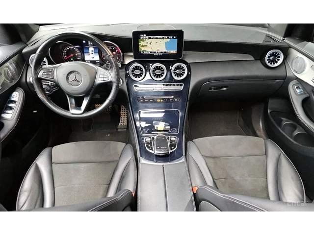 Mercedes-Benz GLC 300 4MATIC AMG Coupe* HUD* ДИСТРОНИК* ПАНОРАМА - автомобили, коли, обяви за нови и употребявани 12