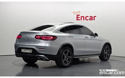 mercedes-benz-glc-300 - 1
