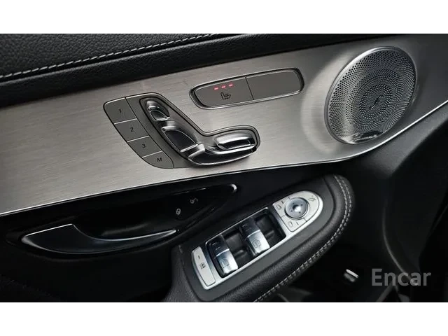 Mercedes-Benz GLC 300 4MATIC AMG Coupe* HUD* ДИСТРОНИК* ПАНОРАМА - автомобили, коли, обяви за нови и употребявани 10