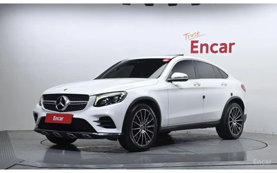 mercedes-benz-glc-300 - 0