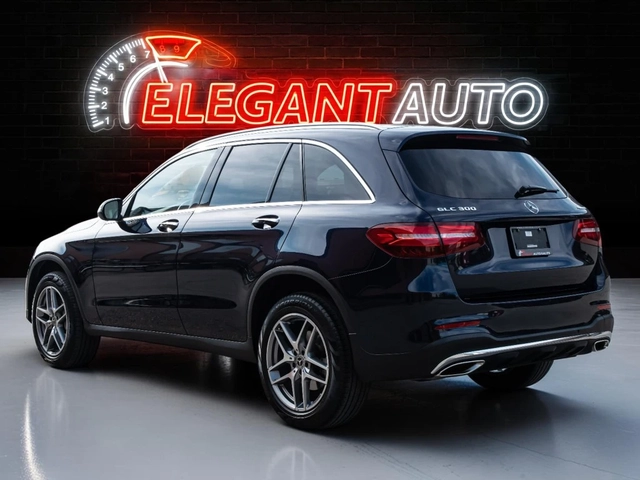 Mercedes-Benz GLC 300 4MATIC AMG Line - автомобили, коли, обяви за нови и употребявани 3