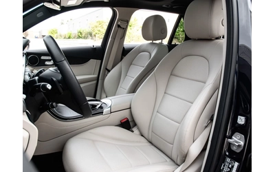 Mercedes-Benz GLC 300 4MATIC AMG Line - автомобили, коли, обяви за нови и употребявани 7