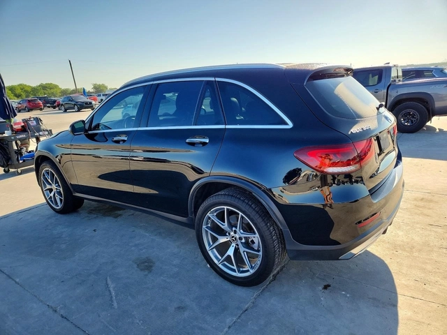 Mercedes-Benz GLC 300 4MATIC - автомобили, коли, обяви за нови и употребявани 1