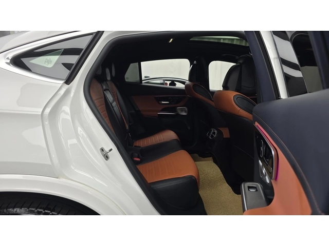 Mercedes-Benz GLC 300 4MATIC Coupe - автомобили, коли, обяви за нови и употребявани 11