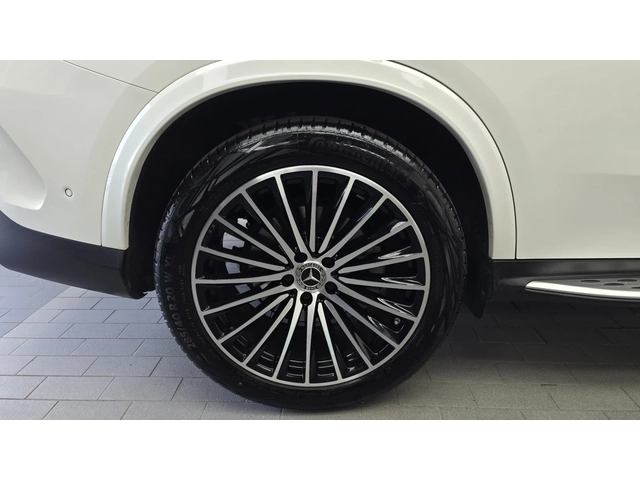 Mercedes-Benz GLC 300 4MATIC Coupe - автомобили, коли, обяви за нови и употребявани 4