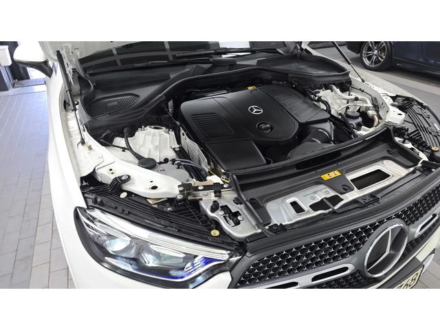Mercedes-Benz GLC 300 4MATIC Coupe - автомобили, коли, обяви за нови и употребявани 5