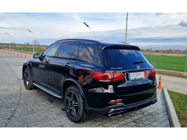 Mercedes-Benz GLC 300 AMG  4Matic - автомобили, коли, обяви за нови и употребявани 1