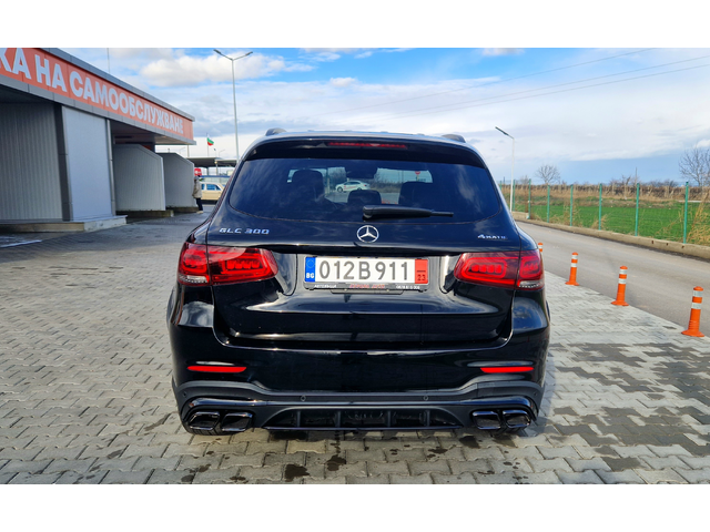 Mercedes-Benz GLC 300 AMG  4Matic - автомобили, коли, обяви за нови и употребявани 3