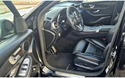 Mercedes-Benz GLC 300 AMG  4Matic - автомобили, коли, обяви за нови и употребявани 9