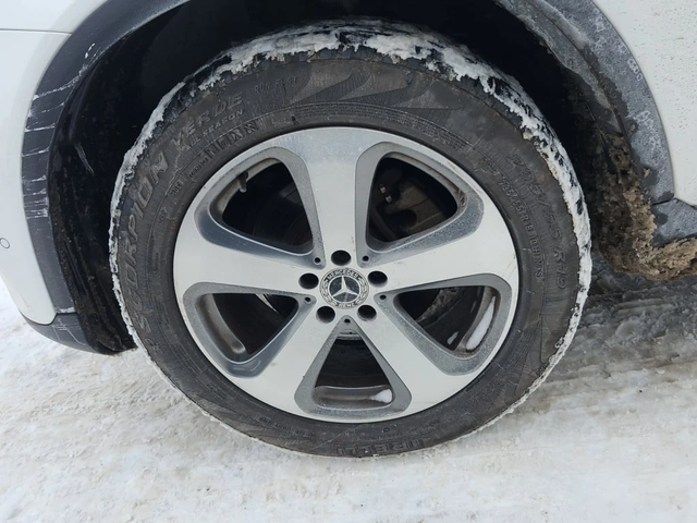 Mercedes-Benz GLC * 300 * CARFAX * ЦЕНА ДО БГ - автомобили, коли, обяви за нови и употребявани 4