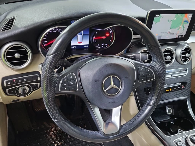 Mercedes-Benz GLC * 300 * CARFAX * ЦЕНА ДО БГ - автомобили, коли, обяви за нови и употребявани 11