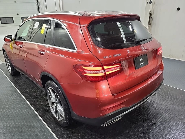 Mercedes-Benz GLC * 300 * CARFAX * ЦЕНА ДО БГ - автомобили, коли, обяви за нови и употребявани 3