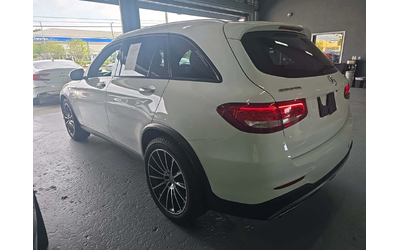mercedes-benz-glc-43-amg - 3