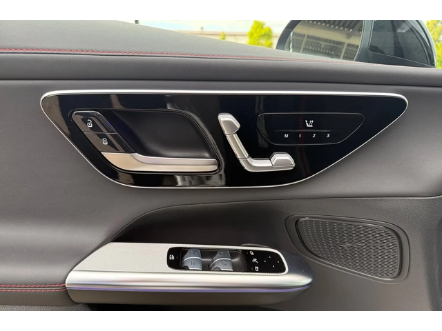 Mercedes-Benz GLC 43 AMG AMG 4M - автомобили, коли, обяви за нови и употребявани 12