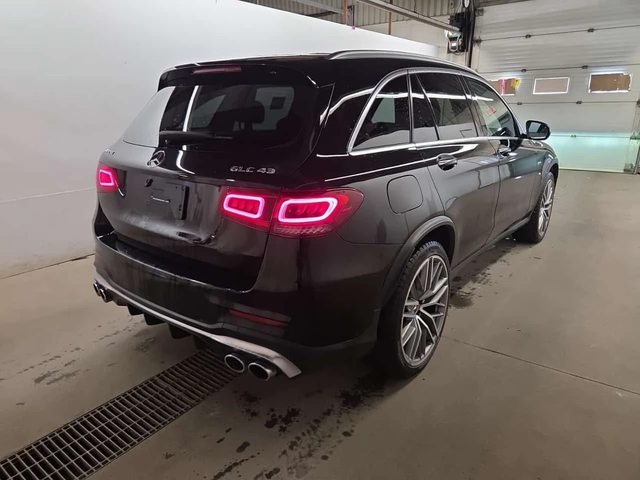 Mercedes-Benz GLC 43 AMG ДИСТРОНИК * 360  * PANO * ПОДГРЕВИ * CARFAX - автомобили, коли, обяви за нови и употребявани 2