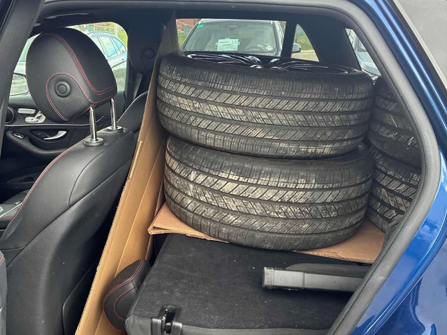 Mercedes-Benz GLC 43 AMG ПОДГРЕВИ * ПАНО * KEYLESS * CARFAX - автомобили, коли, обяви за нови и употребявани 13