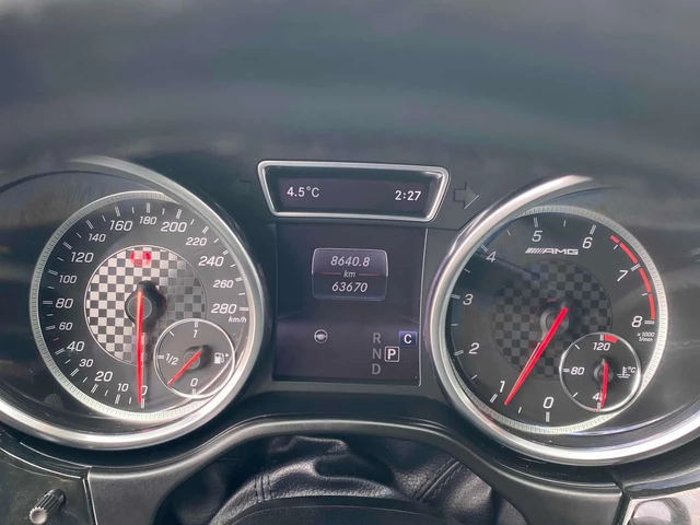 Mercedes-Benz GLC 43 AMG ДИСТРОНИК * PANO * ПОДГРЕВИ * CARFAX - автомобили, коли, обяви за нови и употребявани 7