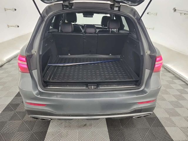 Mercedes-Benz GLC 43 AMG ДИСТРОНИК * 360 * BURMESTER * PANO * CARFAX - автомобили, коли, обяви за нови и употребявани 13