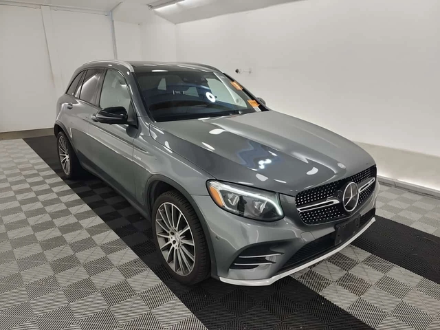 Mercedes-Benz GLC 43 AMG ДИСТРОНИК * 360 * BURMESTER * PANO * CARFAX - автомобили, коли, обяви за нови и употребявани 1